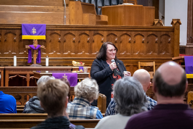 Bishop Lanette speaks at Pierre UMC